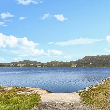 Blockhaus Am Tingvoll Fjord